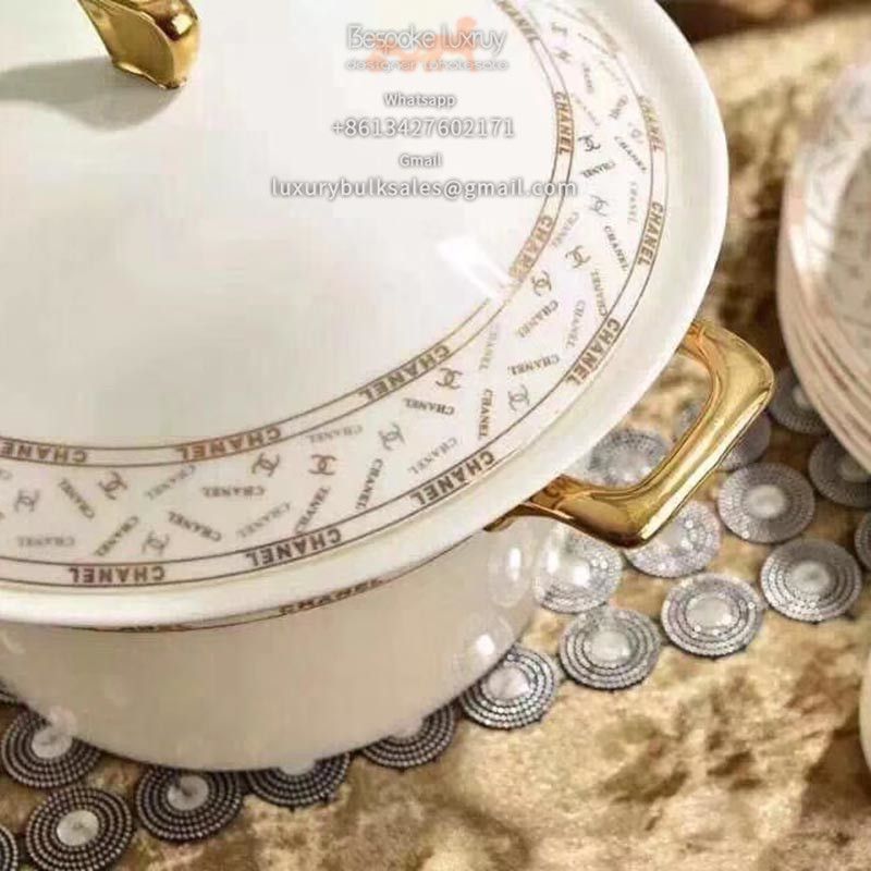 Chanel dinnerware2